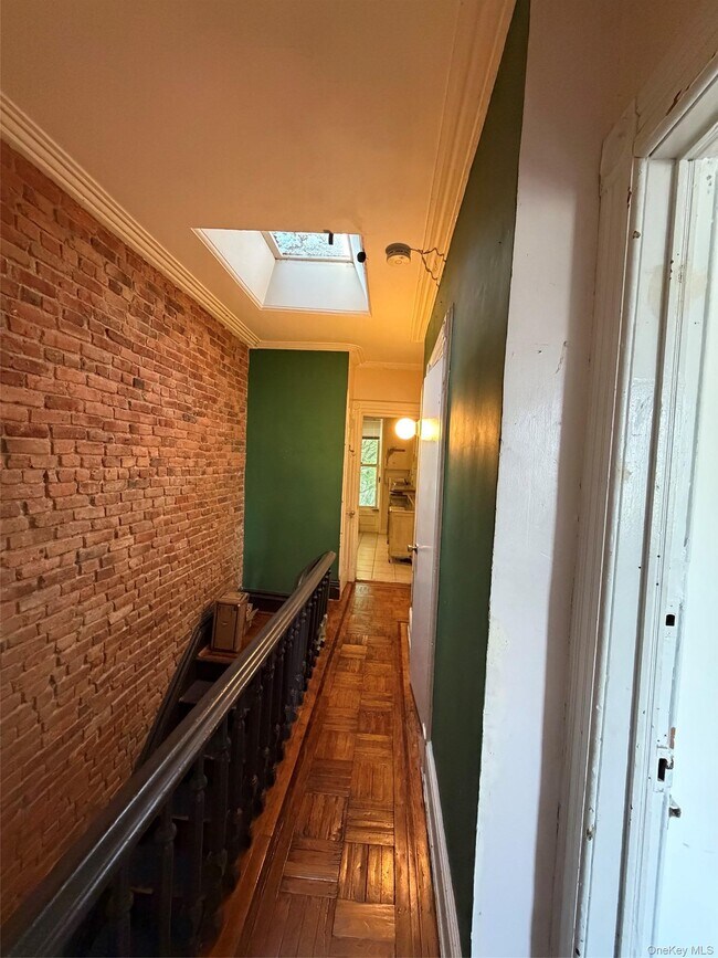 Building Photo - 439 Quincy St