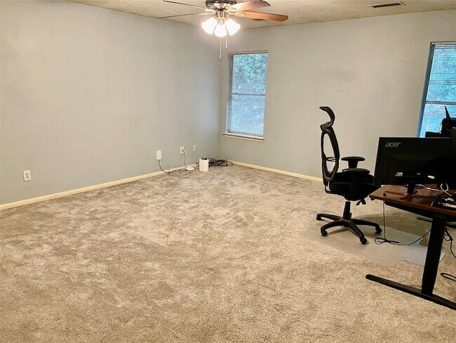 Building Photo - 7239 Brockington Dr