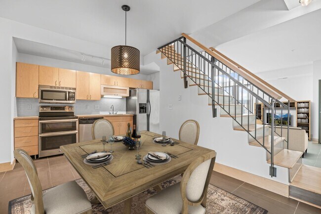 Building Photo - Spacious 2-Bed 2-Bath Condo in Minneapolis!