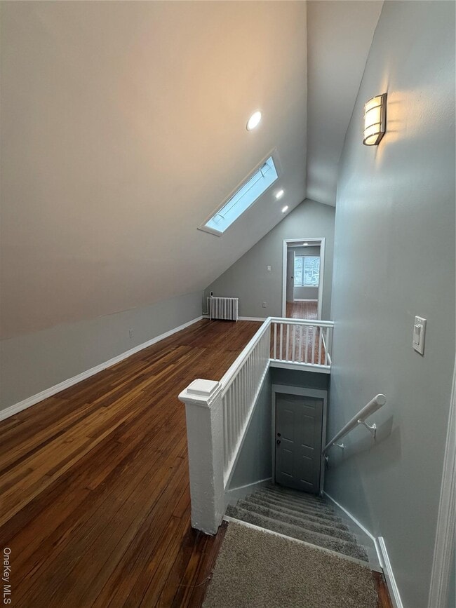 Building Photo - 7 S Atlantic St