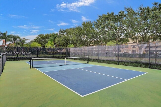 Building Photo - 12547 Imperial Isle Dr