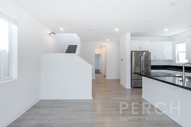 Building Photo - 24473 Sonieta Ct