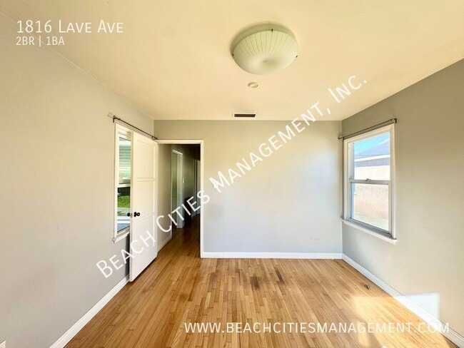 Building Photo - 1816 Lave Ave