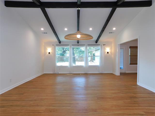 Building Photo - 1400 Angelina Bend Dr