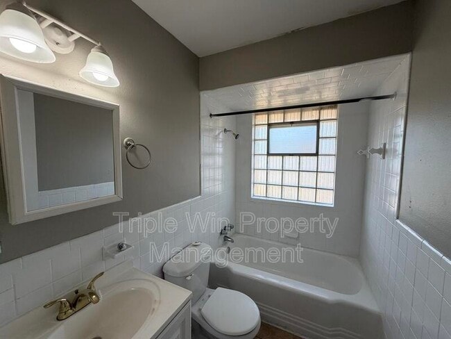 Building Photo - 1110 Jennings Station Rd