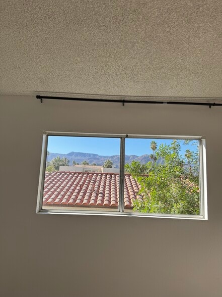 Mountain View’s - 74442 Driftwood Dr