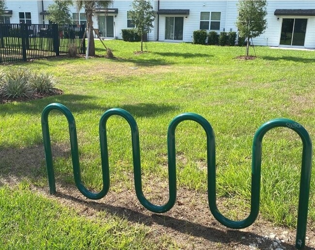 Building Photo - 1124 Merrill St