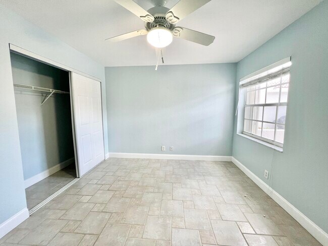 Building Photo - 15306 W Tranquility Lake Dr