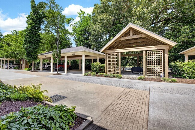 Building Photo - 2409 Spring Creek Boulevard
