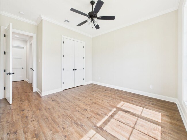 Building Photo - Stunning New Construction 4 Bed 3.5 Bath- ...