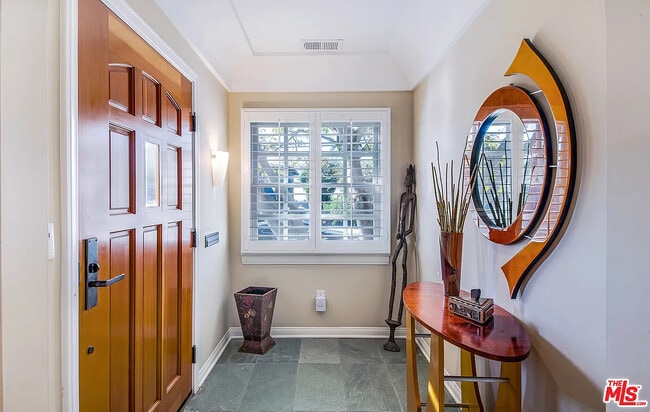 Building Photo - 2515 Euclid St