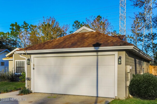 Building Photo - 12485 Anesworth Ct