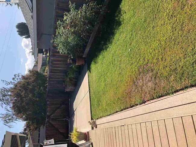 Building Photo - 775 Leland Way