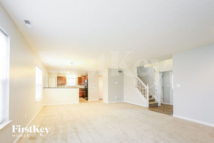 Building Photo - 15193 Silvercharm Dr