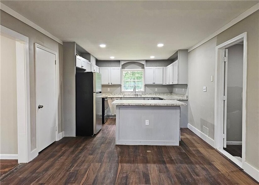 Building Photo - 4149 Connor Dr