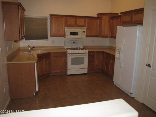 Building Photo - 497 S Douglas Wash Rd