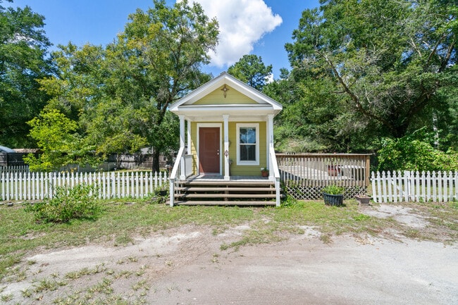 Primary Photo - 161 Caswell Branch Rd