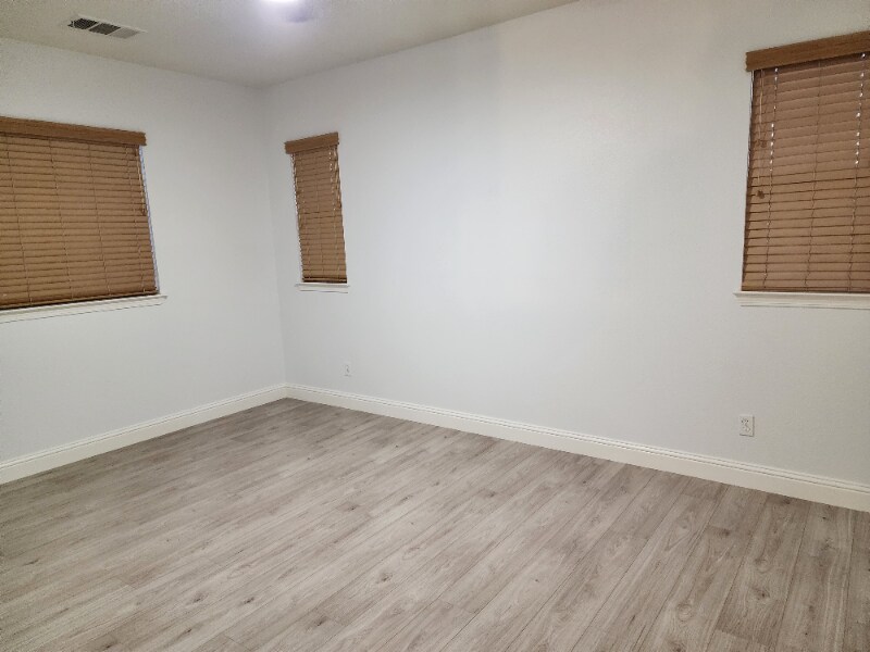 Building Photo - 1168 Pimento Dr