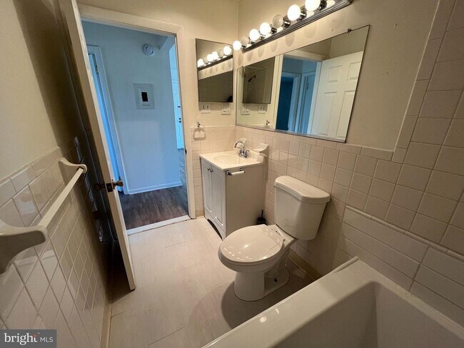 Building Photo - 200 Prince Frederick St