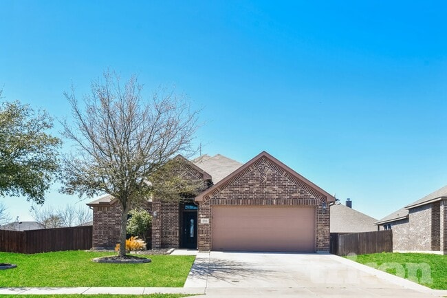 Building Photo - 205 Old Spanish Trail