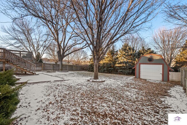 Building Photo - WELCOME HOME!