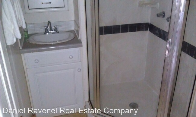 Building Photo - 1 br, 1 bath House - 605 West Harrison Rd