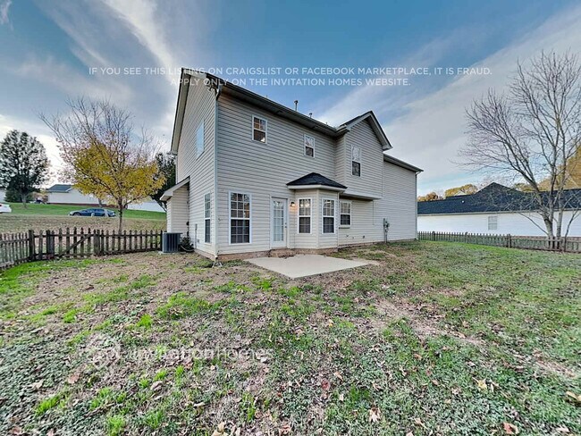 Building Photo - 7355 Oxford Bluff Dr