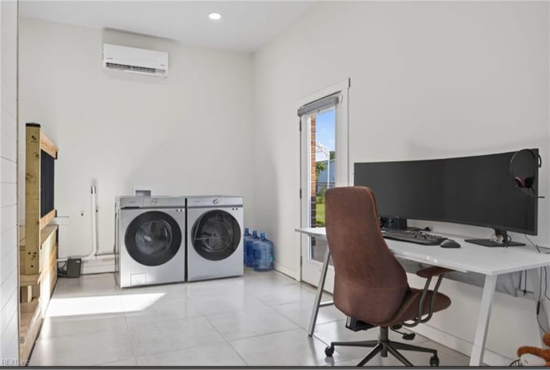 Building Photo - 1419 Welcome Rd