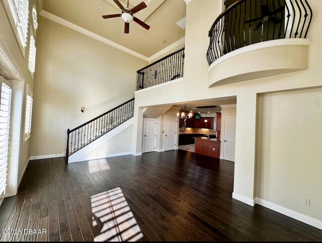 Building Photo - 5090 Riverside Dr