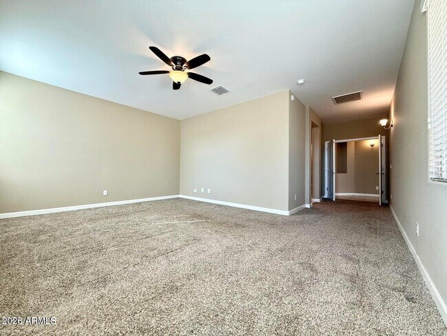 Building Photo - 40865 W Hensley Way