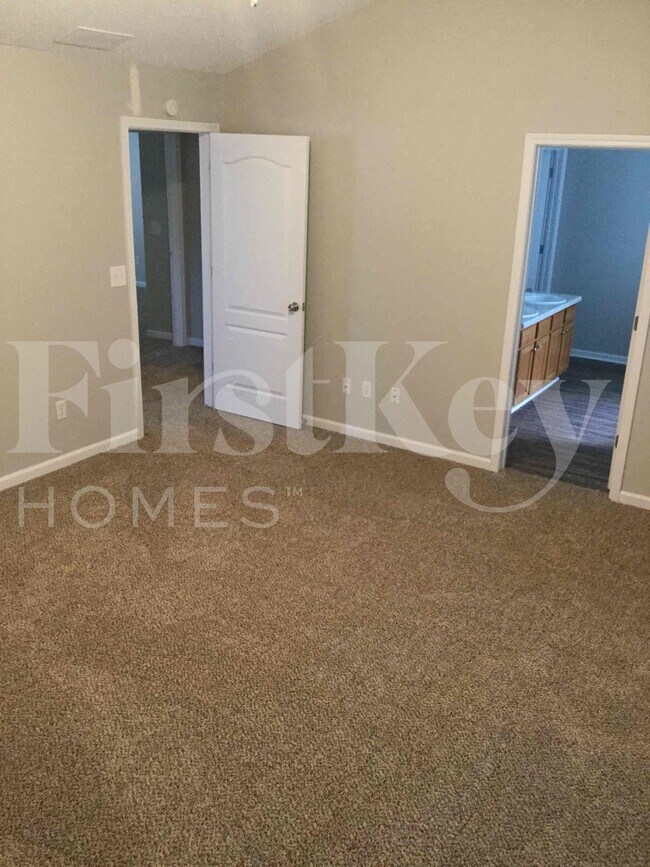 Building Photo - 11540 Alicias Ct