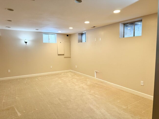 Building Photo - BEAUTIFUL 3 ACRES STAFFORD - MOUNTAIN VIEW SCHOOL DISTRIC