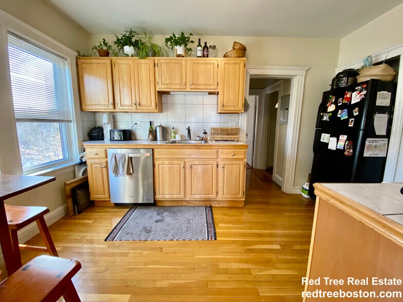 Building Photo - 55 Brookley Rd