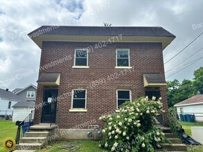 Building Photo - 426-428 Smith