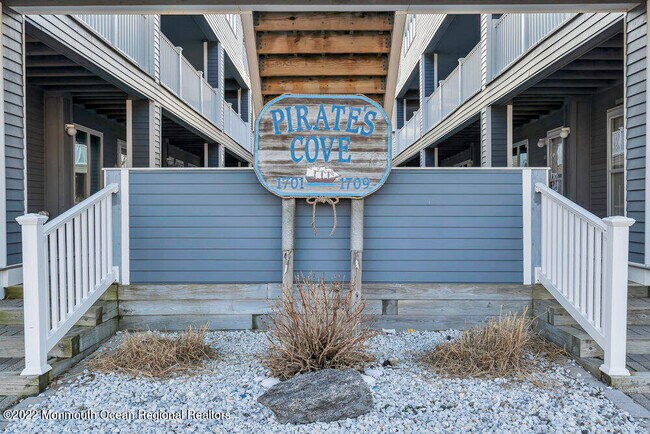 Building Photo - 1709 NJ-35