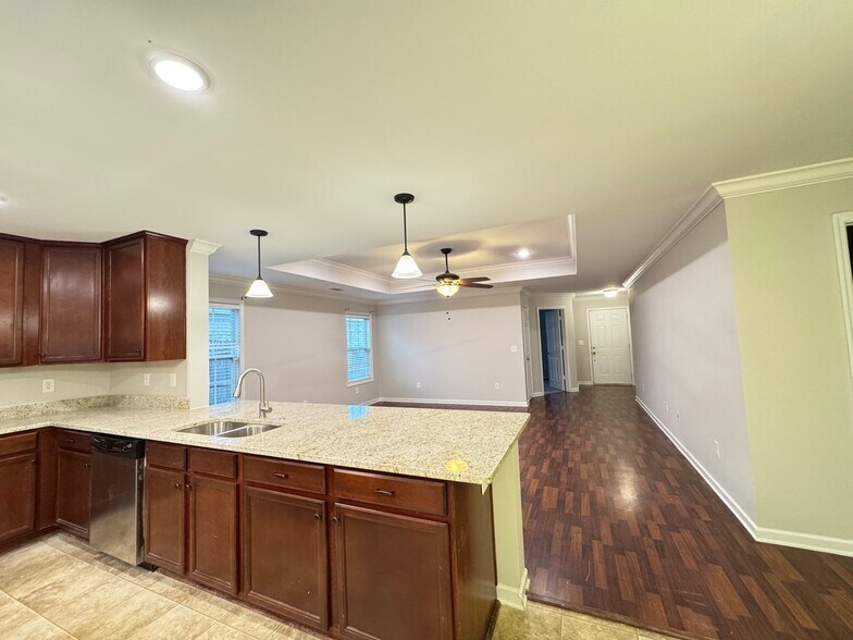Building Photo - 205 Laramie Circle