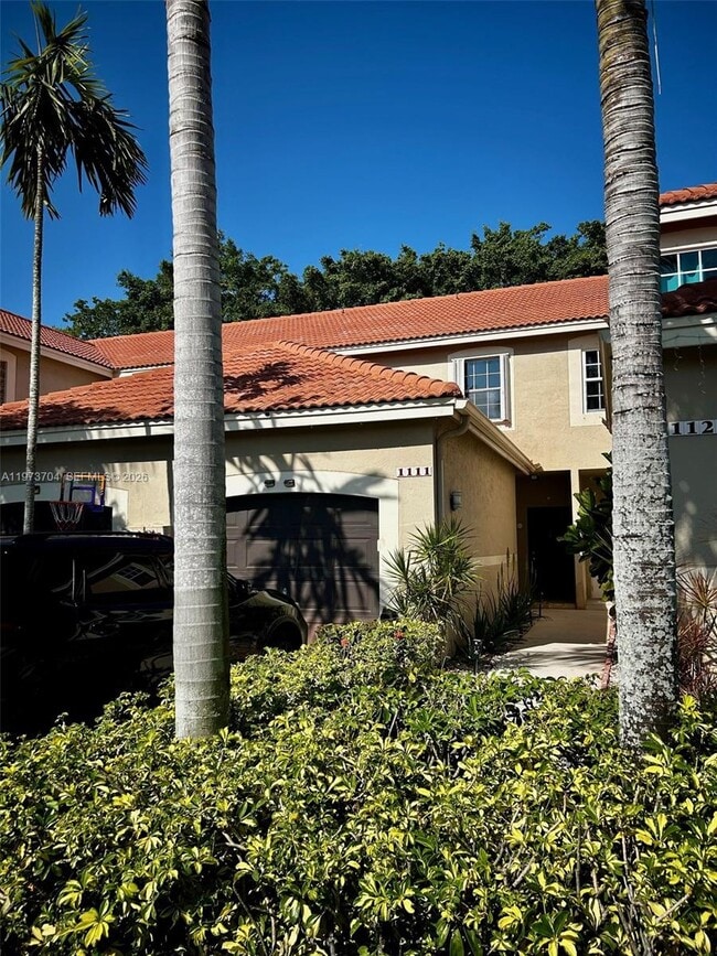 Building Photo - 1111 Sorrento Dr