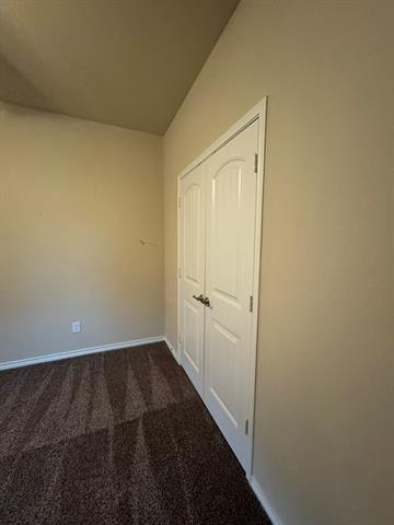 Building Photo - 10020 Long Branch Dr