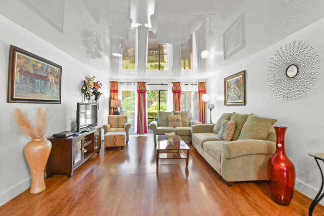 Building Photo - 3605 S Ocean Blvd