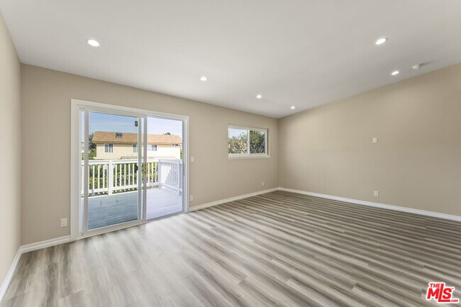 Building Photo - 15151 Marne Cir