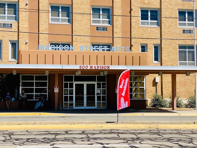 Building Photo - Madison Street Apartments