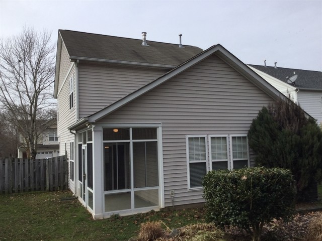 Building Photo - 10604 Secret Garden Ln