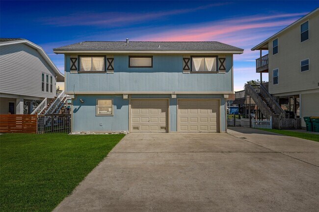 Building Photo - 12 S Sandpiper