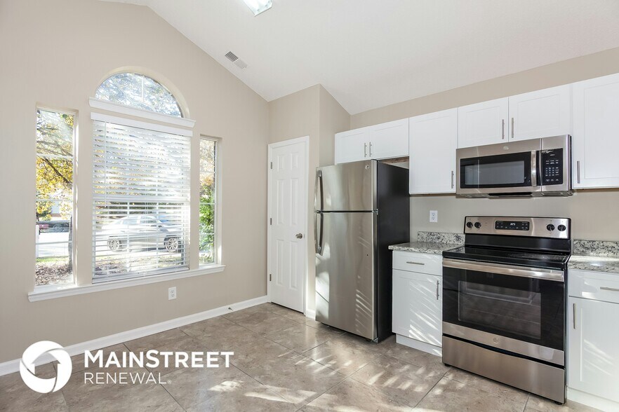 Building Photo - 7101 Greenook Ct