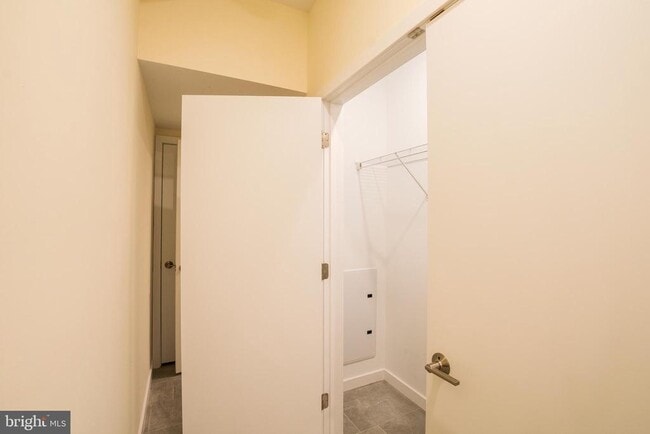 Building Photo - 1300 S 24th St