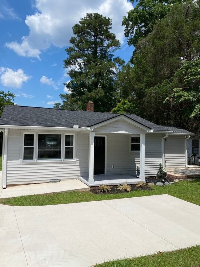 Building Photo - 3811 Barwick St
