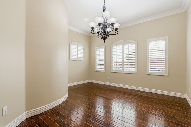 Building Photo - 3 bed 4 bath corner custom built 2 story home