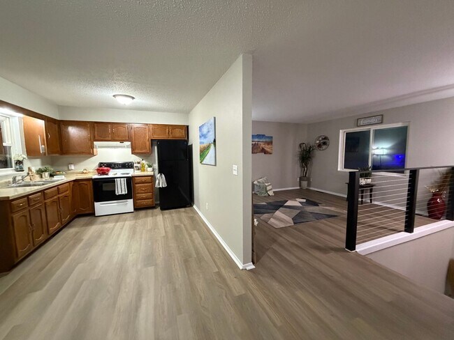 Building Photo - 246-248 Grand Blvd.