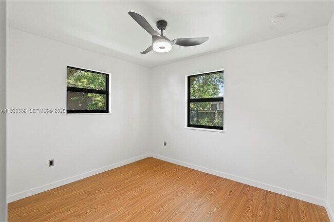 Building Photo - 1745 NW 151st St