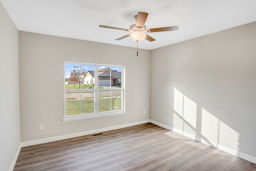 Building Photo - 7130 Remington Villa Dr